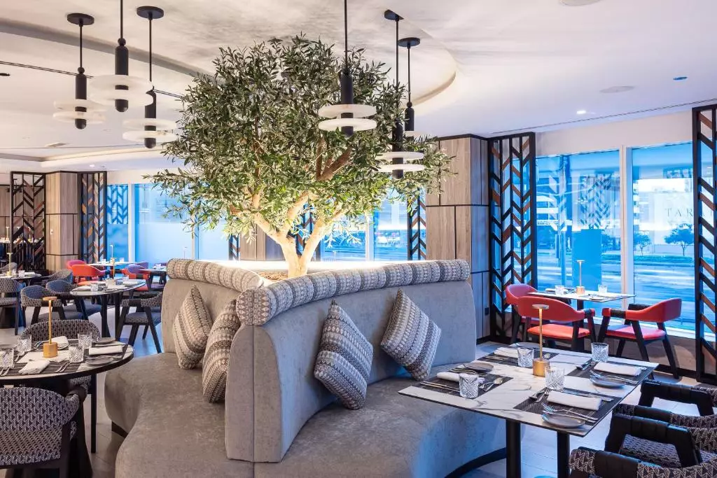 رز ریحان بای روتانا دبی