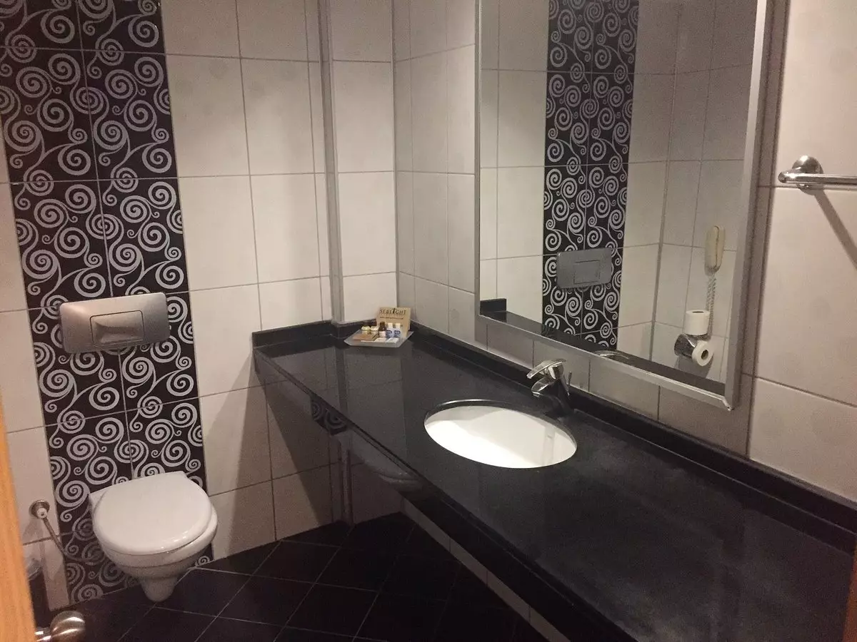 سی لایت ریزورت