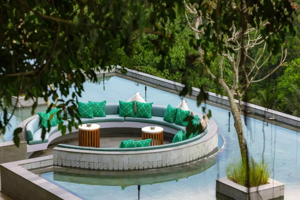 مت لند ونیا اوبود