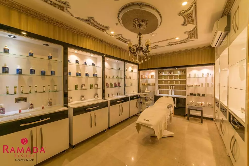 رامادا ریزورت کوش آداسی اند گلف