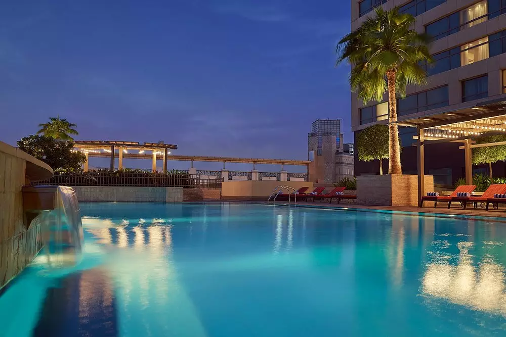 سوئیس اوتل الغریر دبی