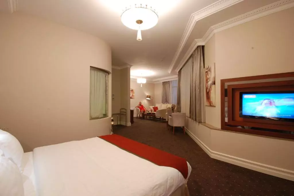 باتومی ورلد پالاس