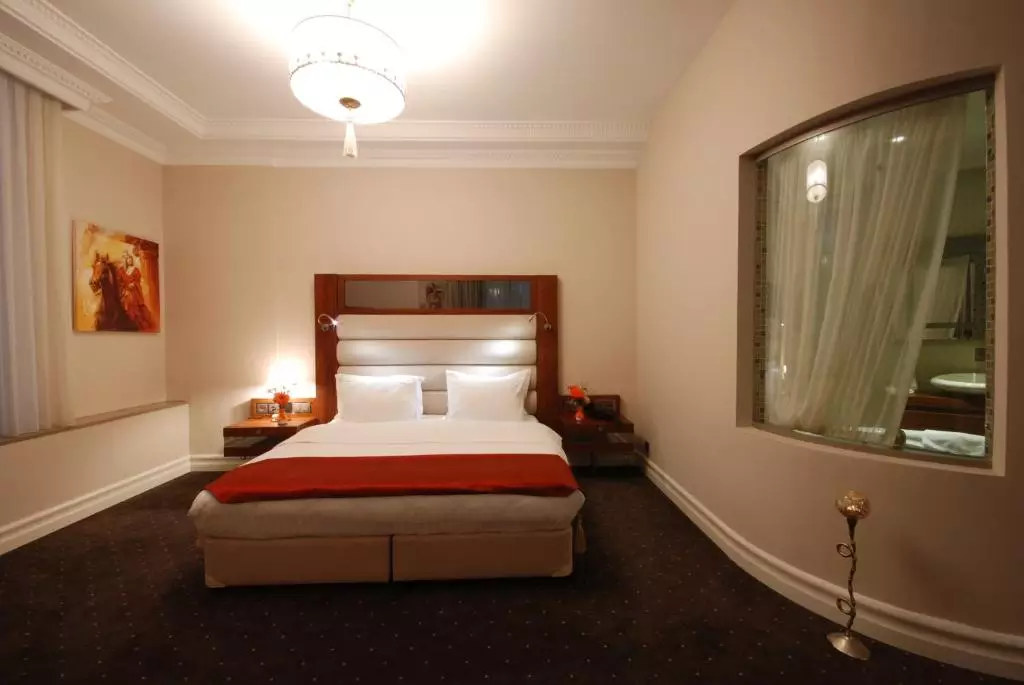 باتومی ورلد پالاس