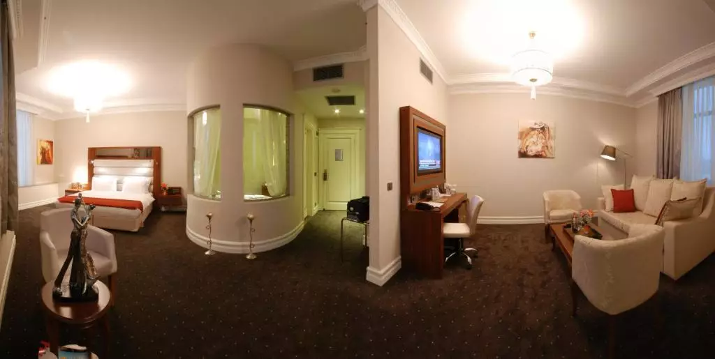 باتومی ورلد پالاس