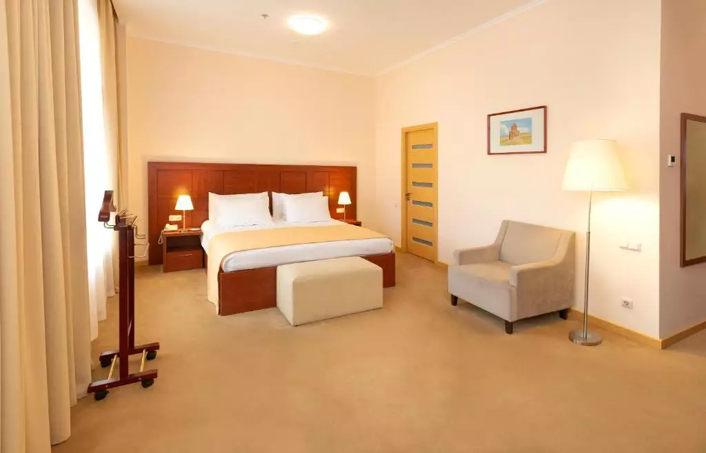 آنی پلازا ایروان