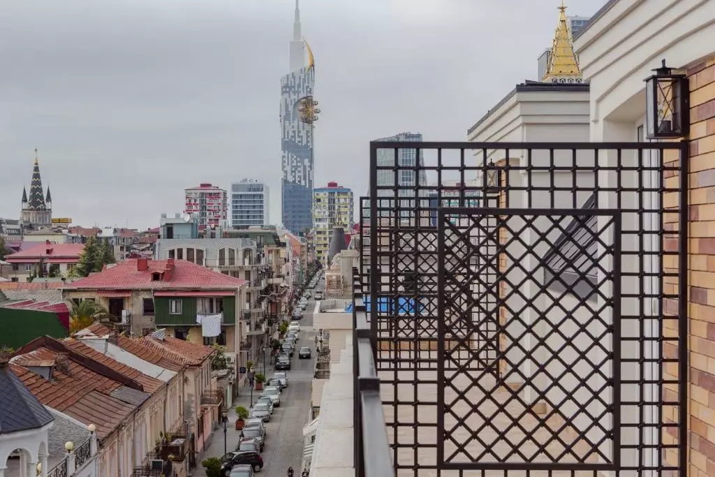 بلوم باتومی