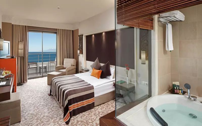 هتل الا اکسلنس آنتالیا