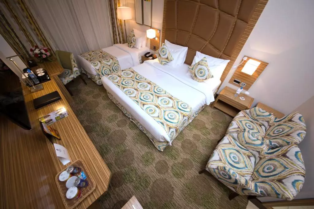 بست وسترن پلاس پیرل کریک دبی