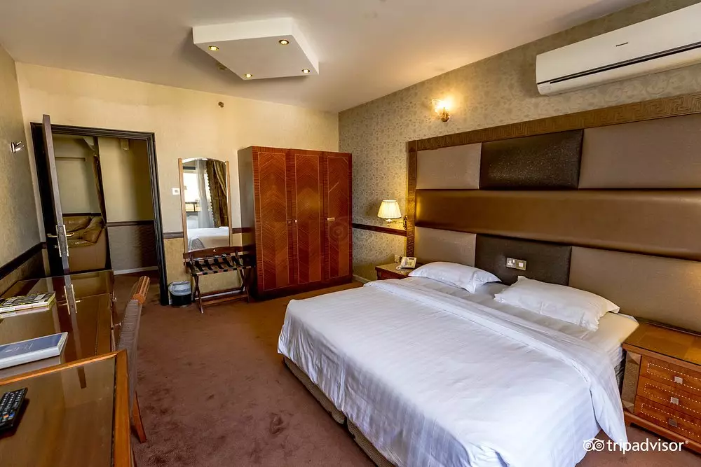 دبی پالم دبی