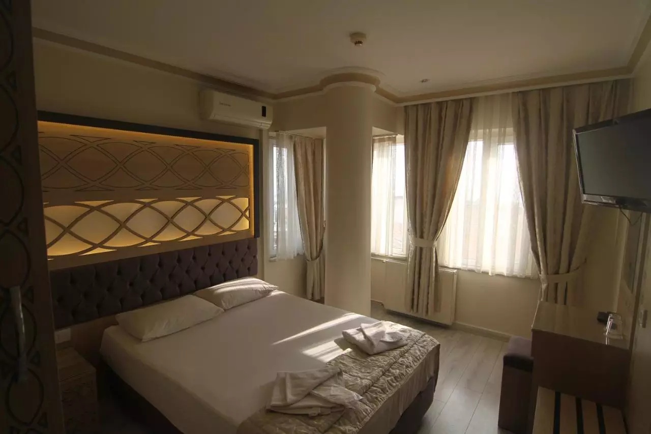 گرند لیزا استانبول