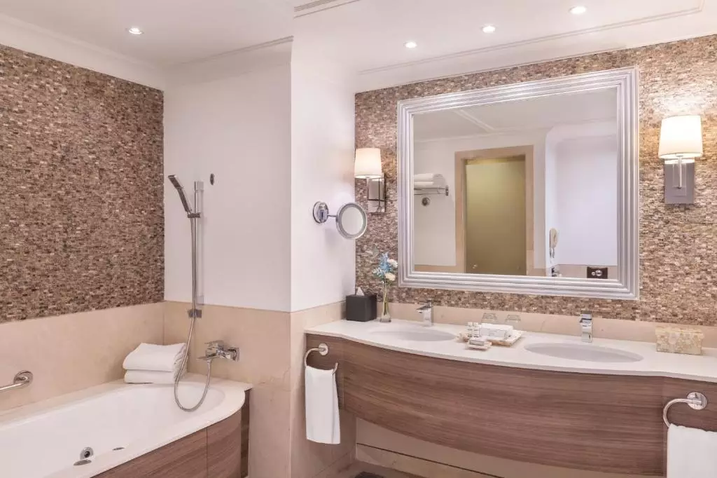 جی ای پالم تری کورت دبی