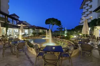 بلیس دولوکس بلک آنتالیا