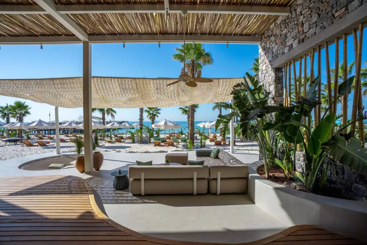 بین بیلا آلانیا