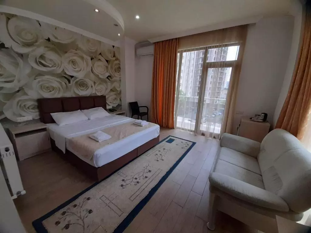 رویال پالاس باتومی