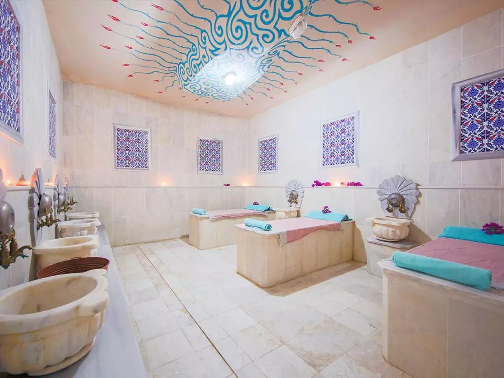 دایما بیز آنتالیا