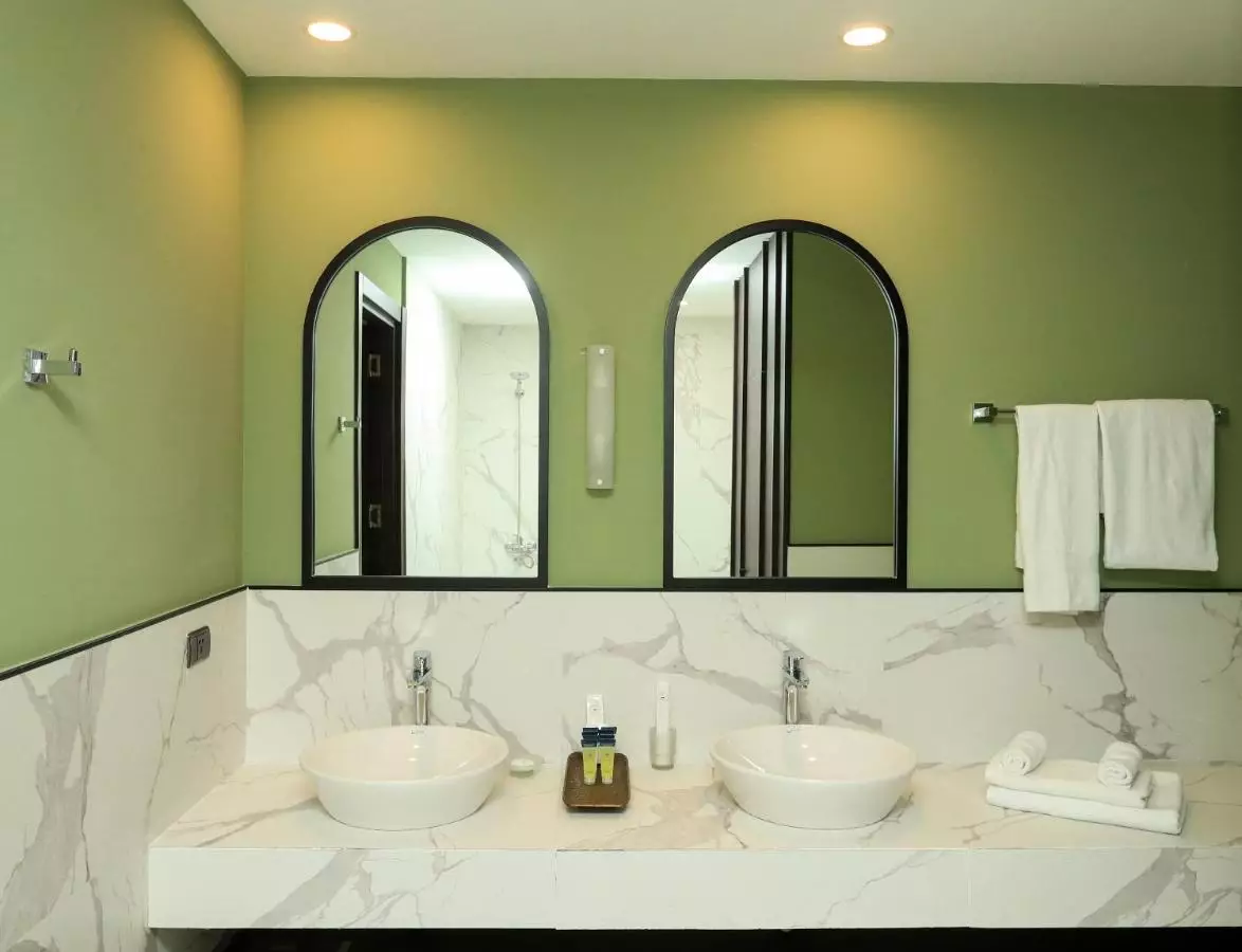 پاین آستوریا تفلیس