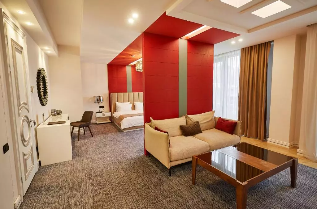 هتل آقابابیان ایروان