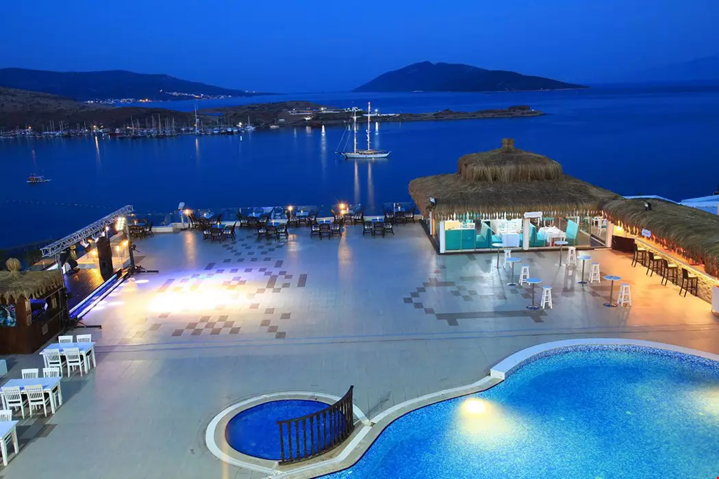 رویال آرنا ریزورت اند اسپا