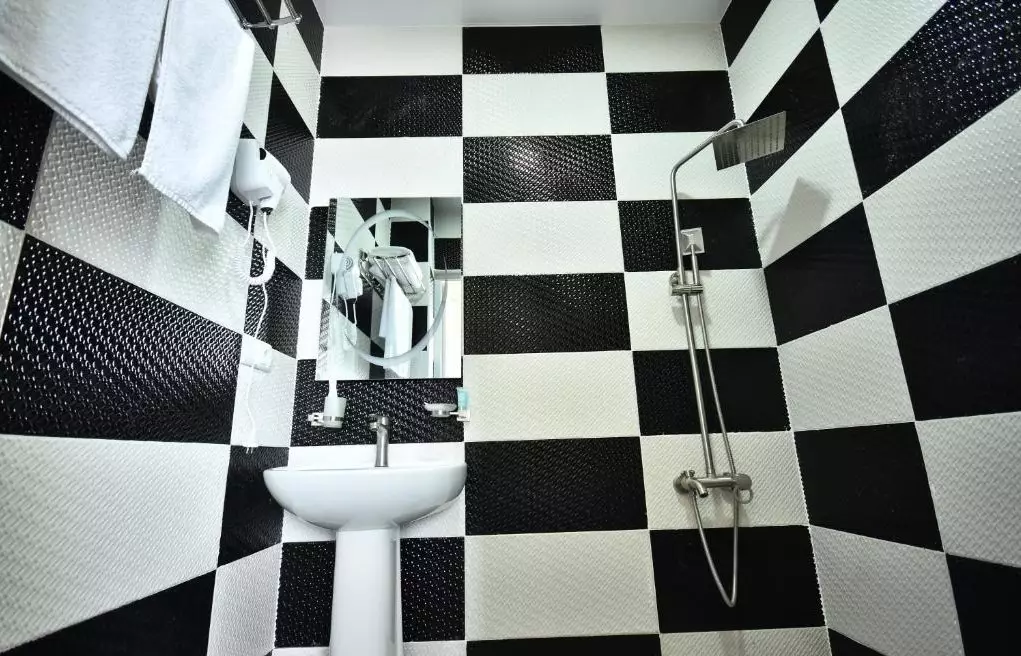 رویال جورجیا باتومی