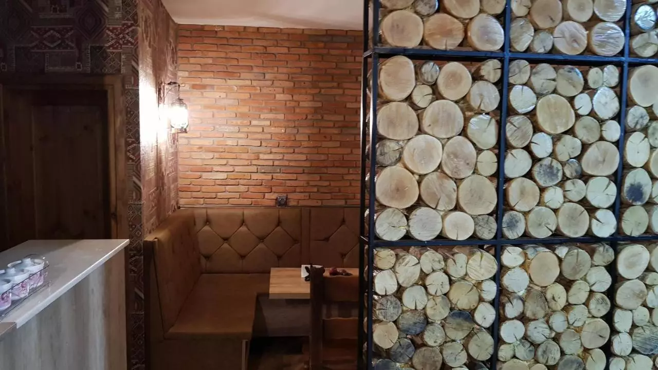 اپیک میدان تفلیس