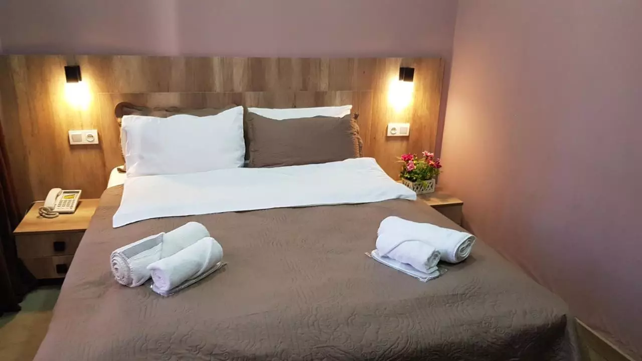 اپیک میدان تفلیس