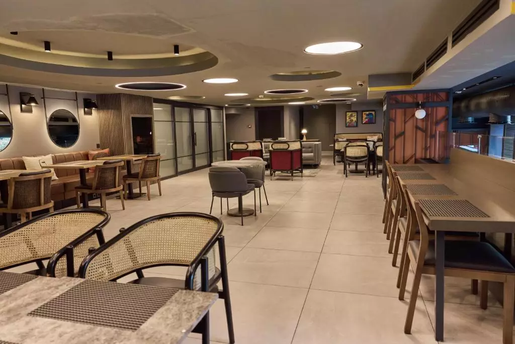 آوانگارد شیشلی استانبول