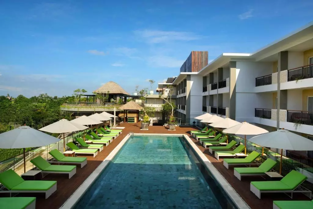 استالا آ تریبیوت پورفولییا اوبود