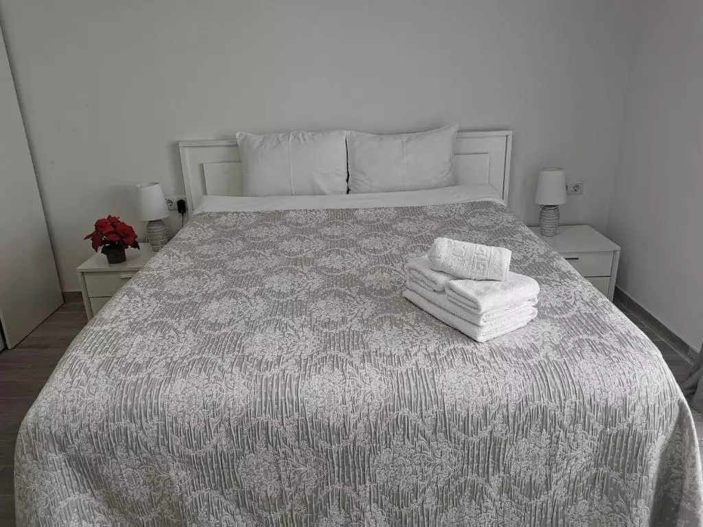 آکوا باتومی اند اپارتمنت