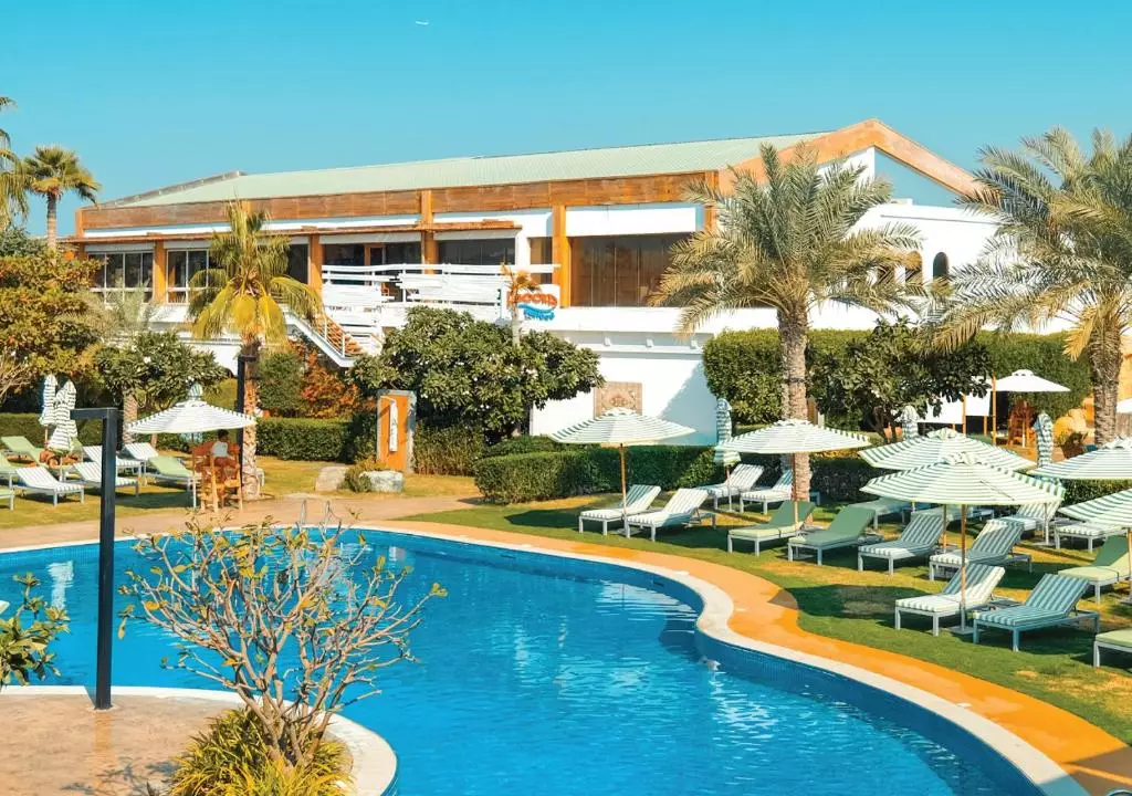 دبی مارین بیچ ریزورت دبی