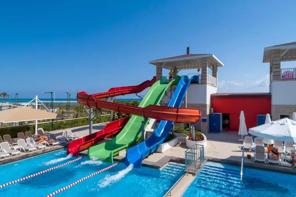 اورنج کانتی بلک آنتالیا