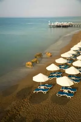 تایتانیک دولوکس لارا آنتالیا