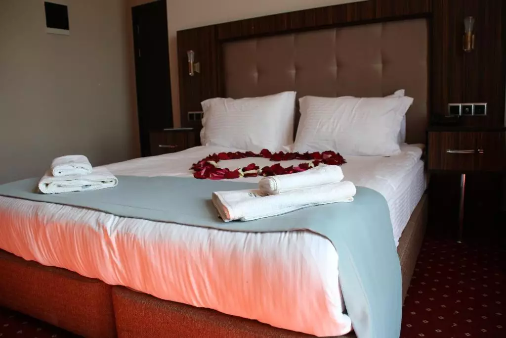 لجند بیزینس باتومی