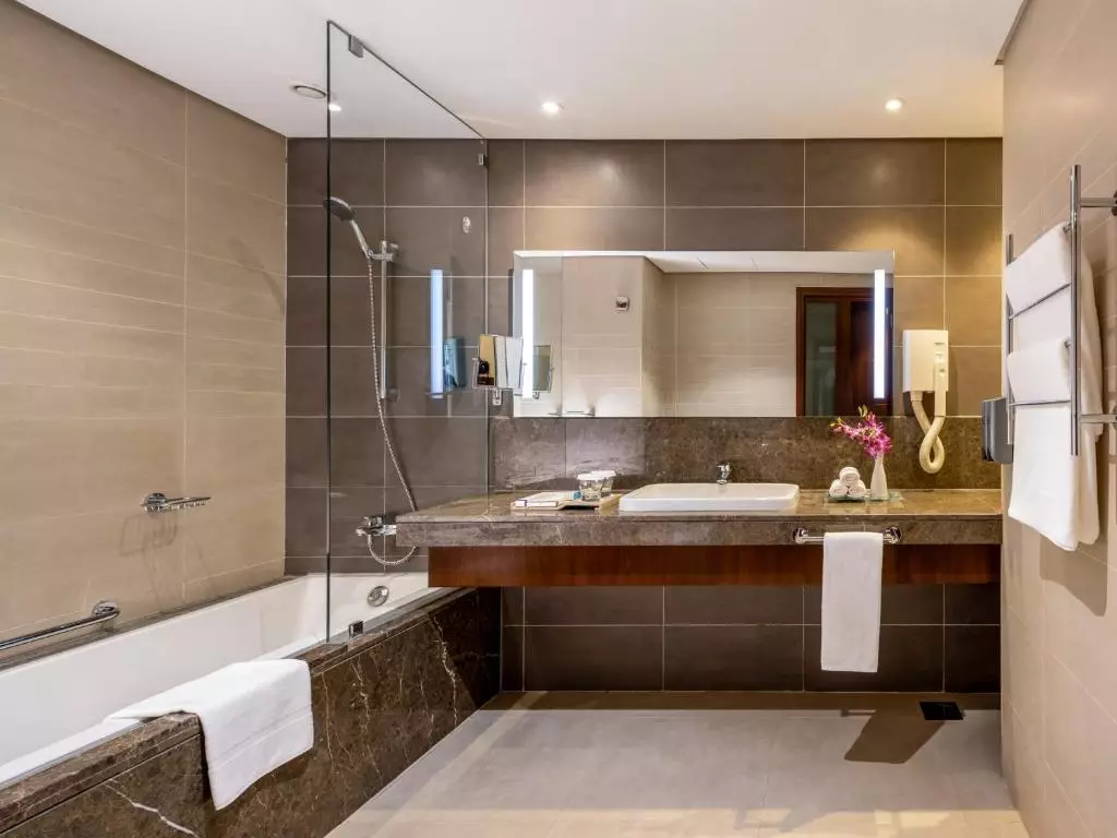 فلورا البرشاء ات د مال دبی