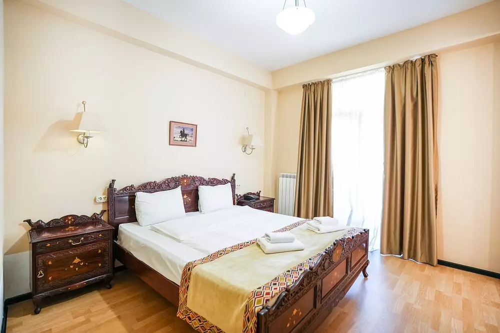 آندزا تفلیس