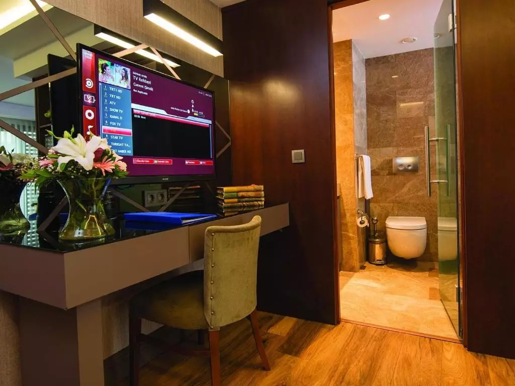 بست پوینت باتومی