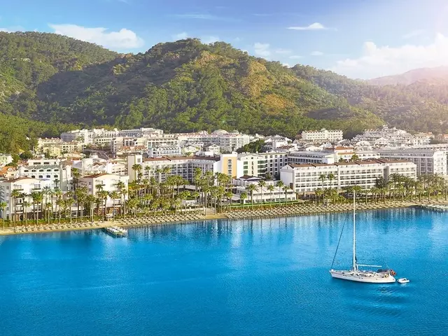 ایده آل پرایم بیچ مارماریس