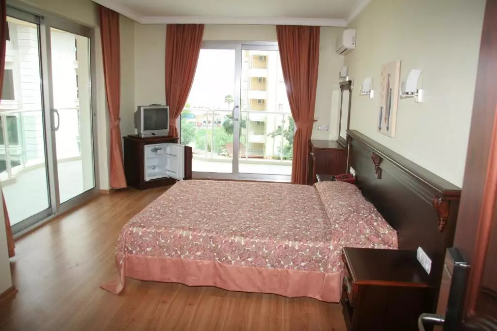 آلکان مارماریس