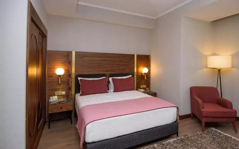 تیفلیس پالاس تفلیس