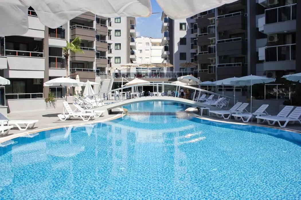 اسکیلاکس فمیلی کلاب