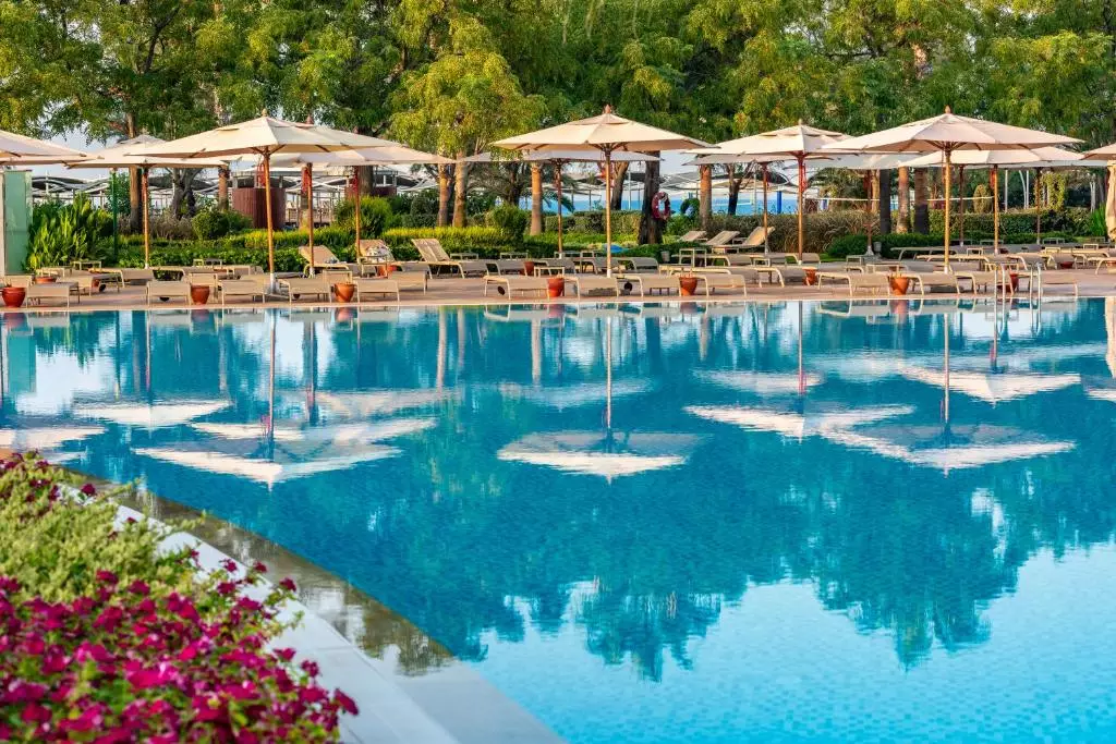 کورنلیا دایموند گلف ریزورت اند اسپا آنتالیا