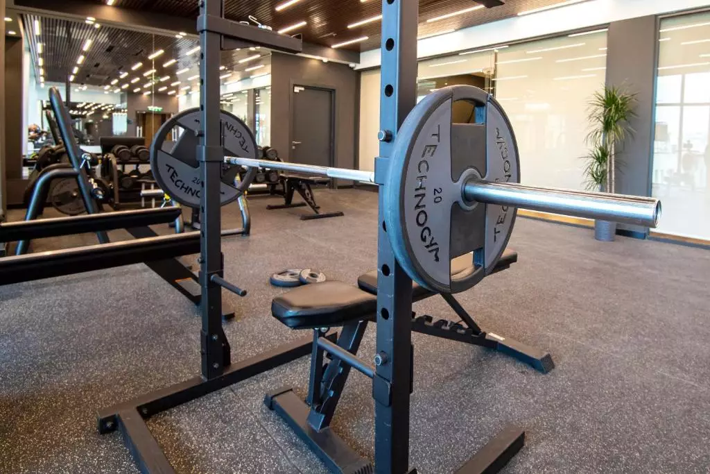 هالیدی این ایروان ریپابلیک اسکوئر