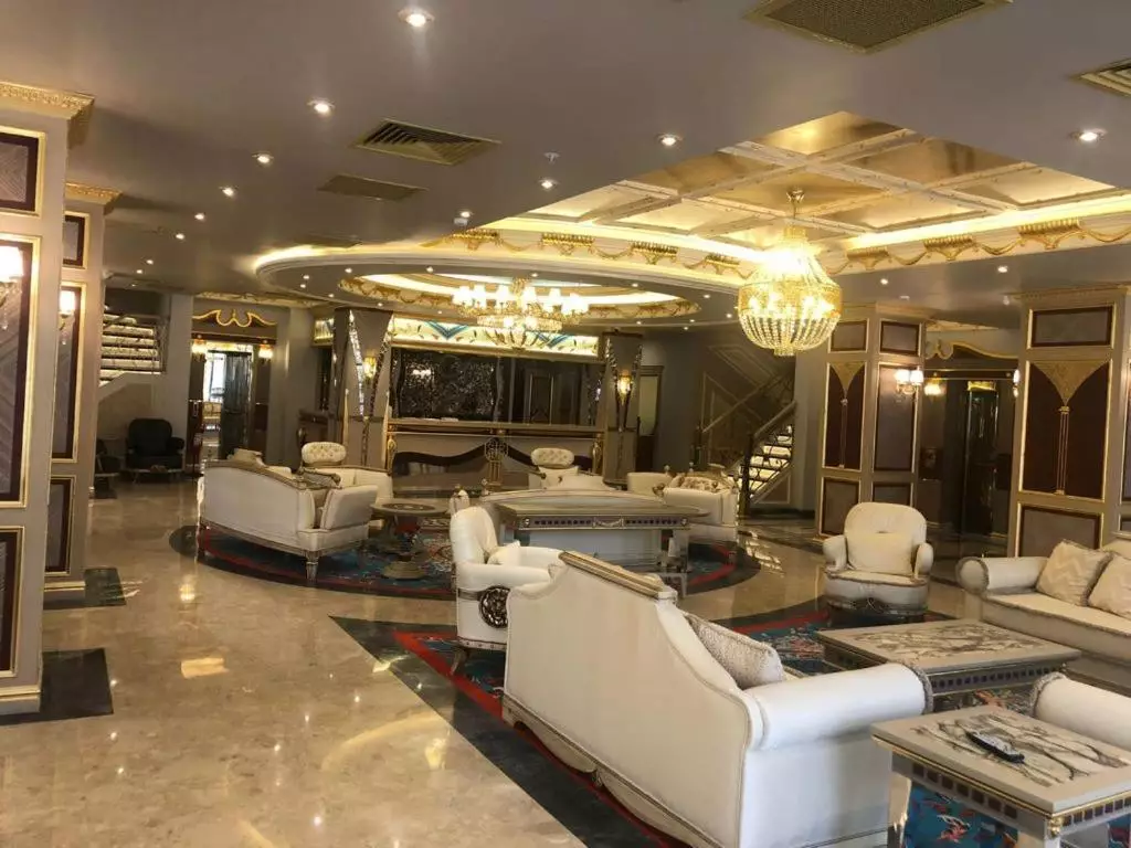 گلدن هیل داون تاون استانبول