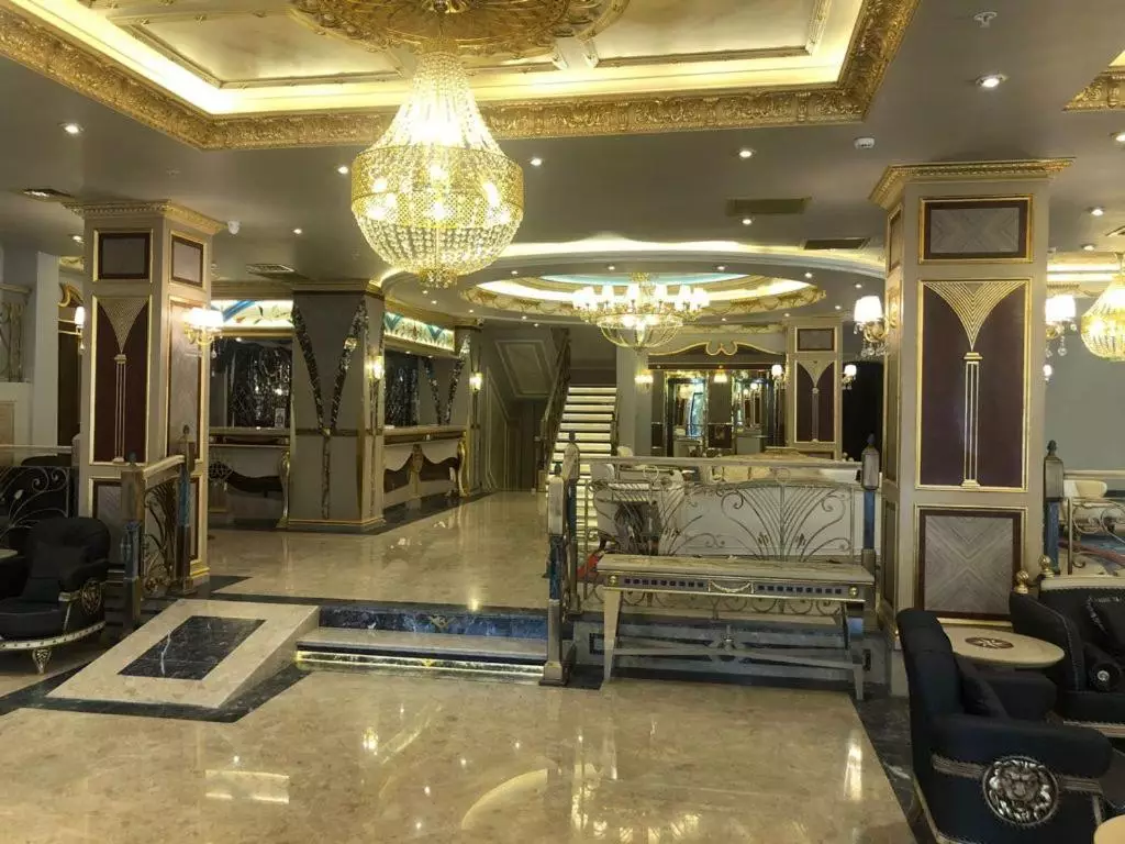 گلدن هیل داون تاون استانبول