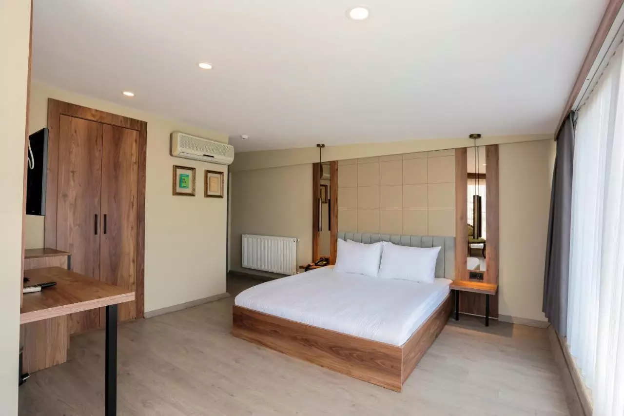 آراچ هاربی استانبول