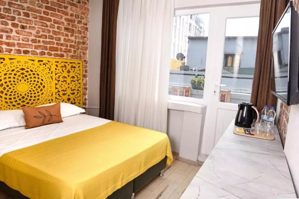 آیسا استانبول