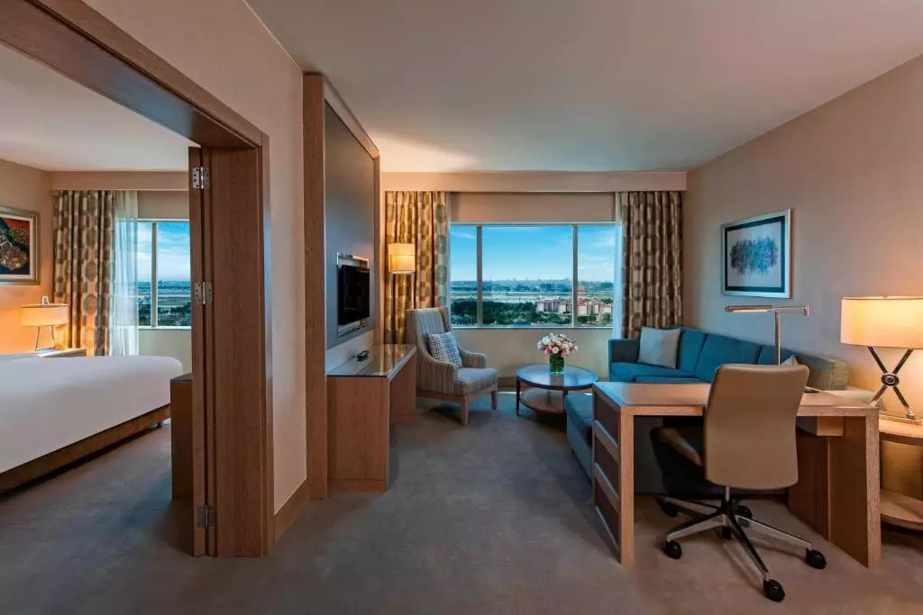 رنسانس پولات استانبول