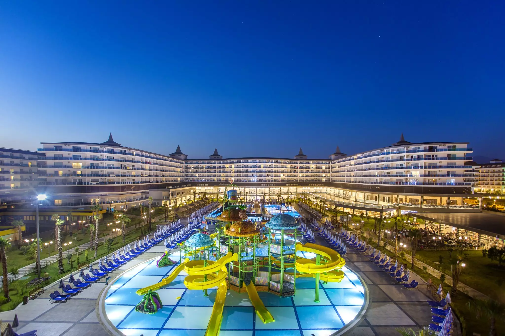 افتالیا اوشن آلانیا