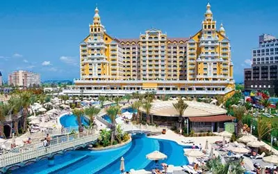 رویال هالیدی پالاس آنتالیا