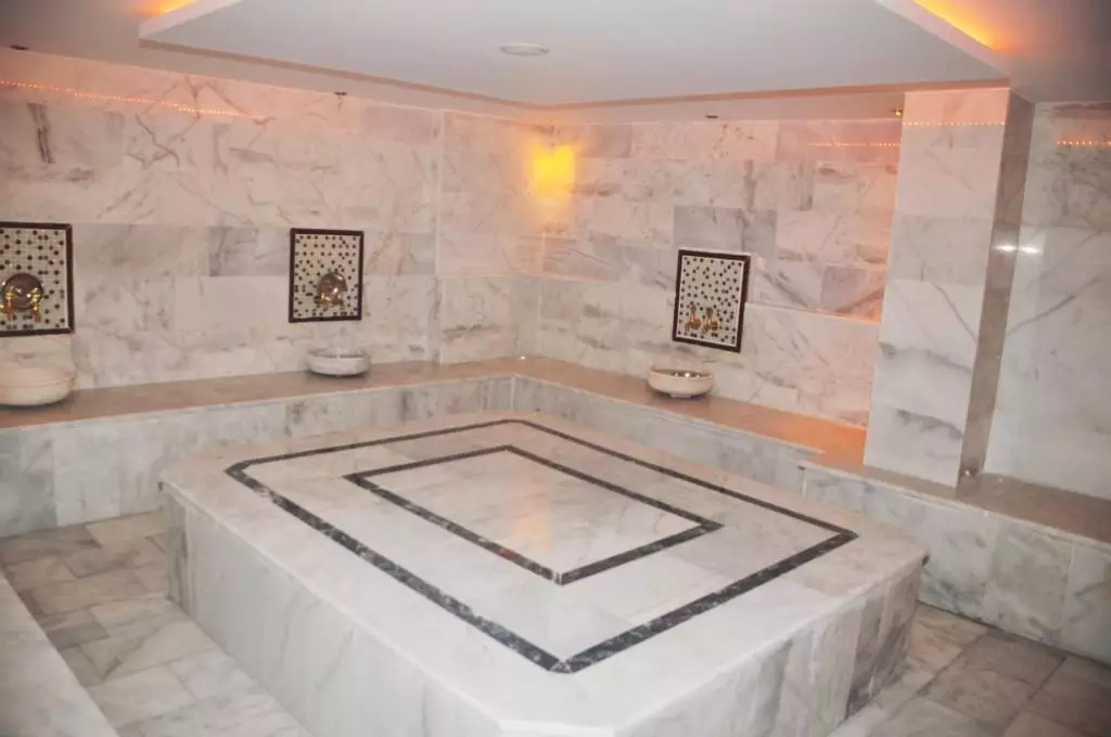 آجین پارک مارماریس