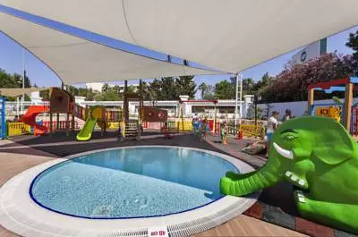 کارمیر ریزورت آنتالیا